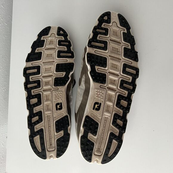 FOOTJOY FJ SUPERLITES XP Golf Shoes Men’s Size 10.5 M Soft Spike Gray 58025‎ - Picture 8 of 10